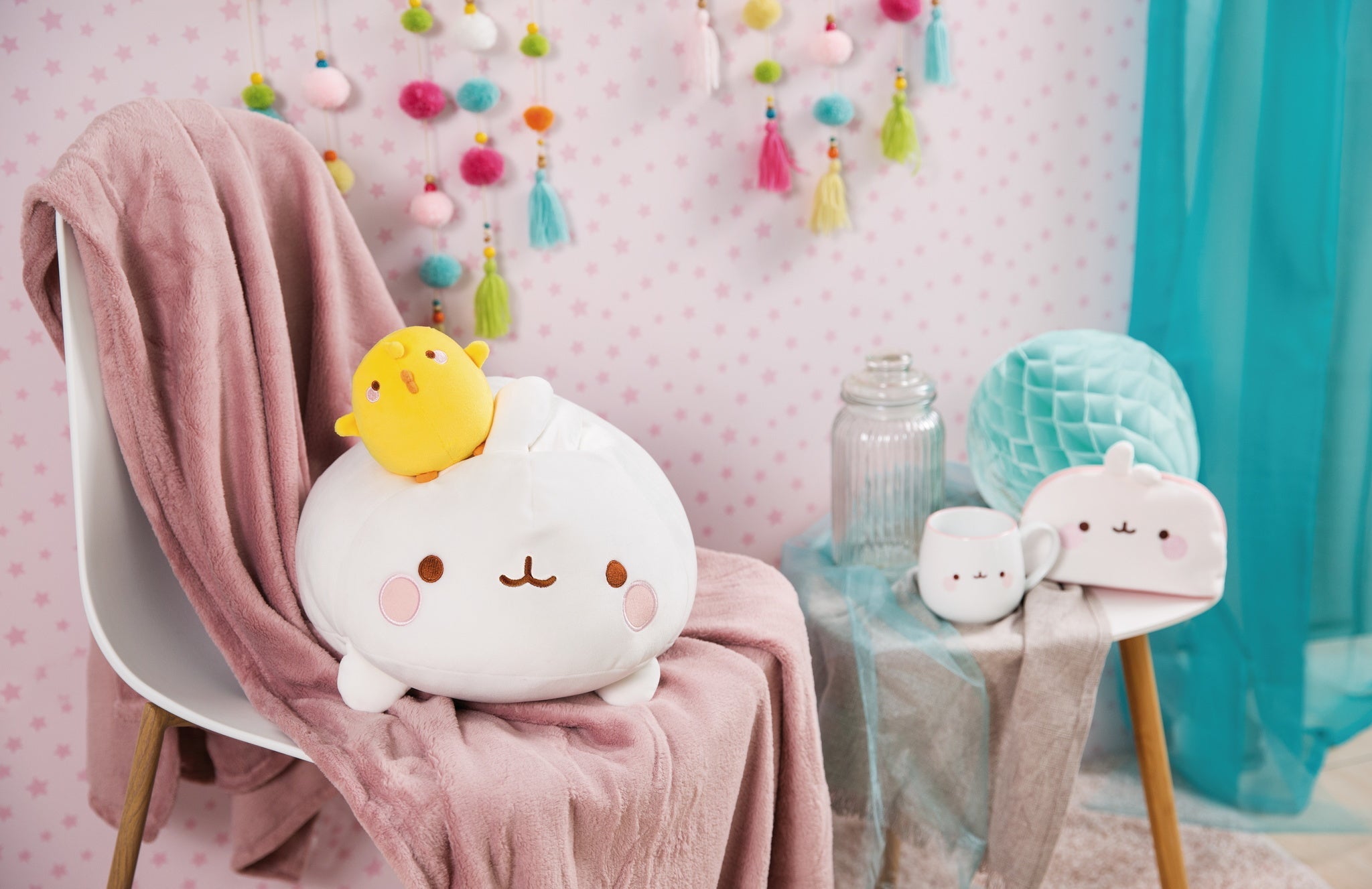 MOLANG Figurenkissen 30 × 40 cm aus weichem NICI Plüsch als dekoratives Kuschelkissen im Kinderzimmer