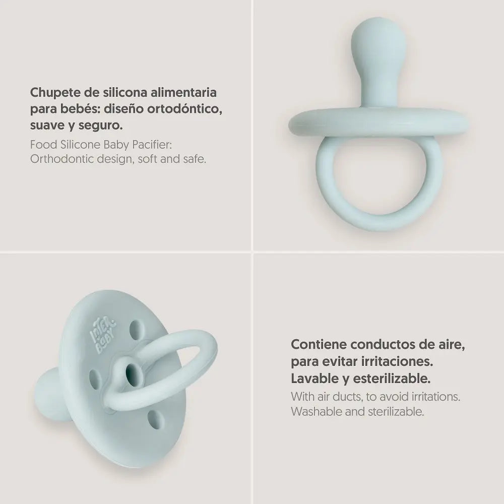Produktübersicht des hellblauen Silikon Schnullers von Interbaby mit orthopädischem Saugteil, Belüftungsöffnungen, sterilisierbar, BPA-frei und aus 100 % lebensmittelechtem Silikon.