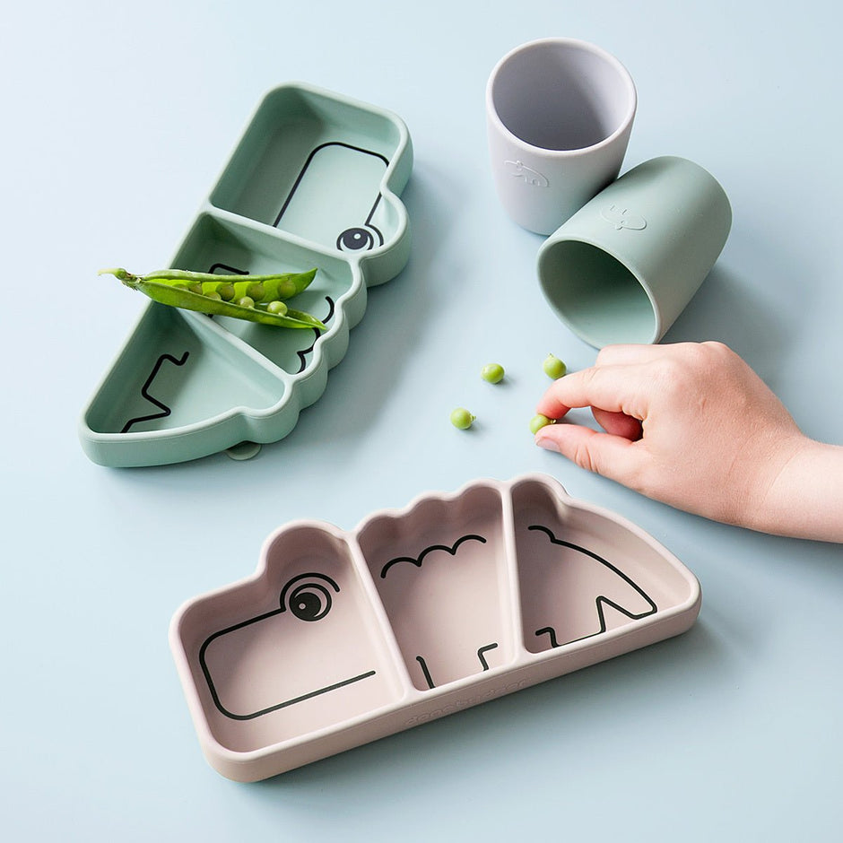 Silikon Stick&Stay Teller Croco für Babys – Grün & Rosa - Babylions